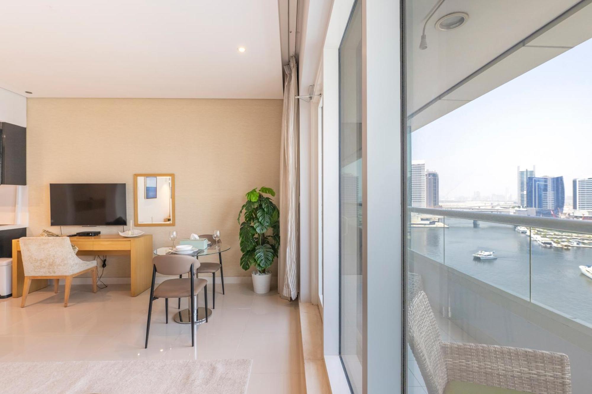 Damac Canal Views Residences Dubaj Zewnętrze zdjęcie