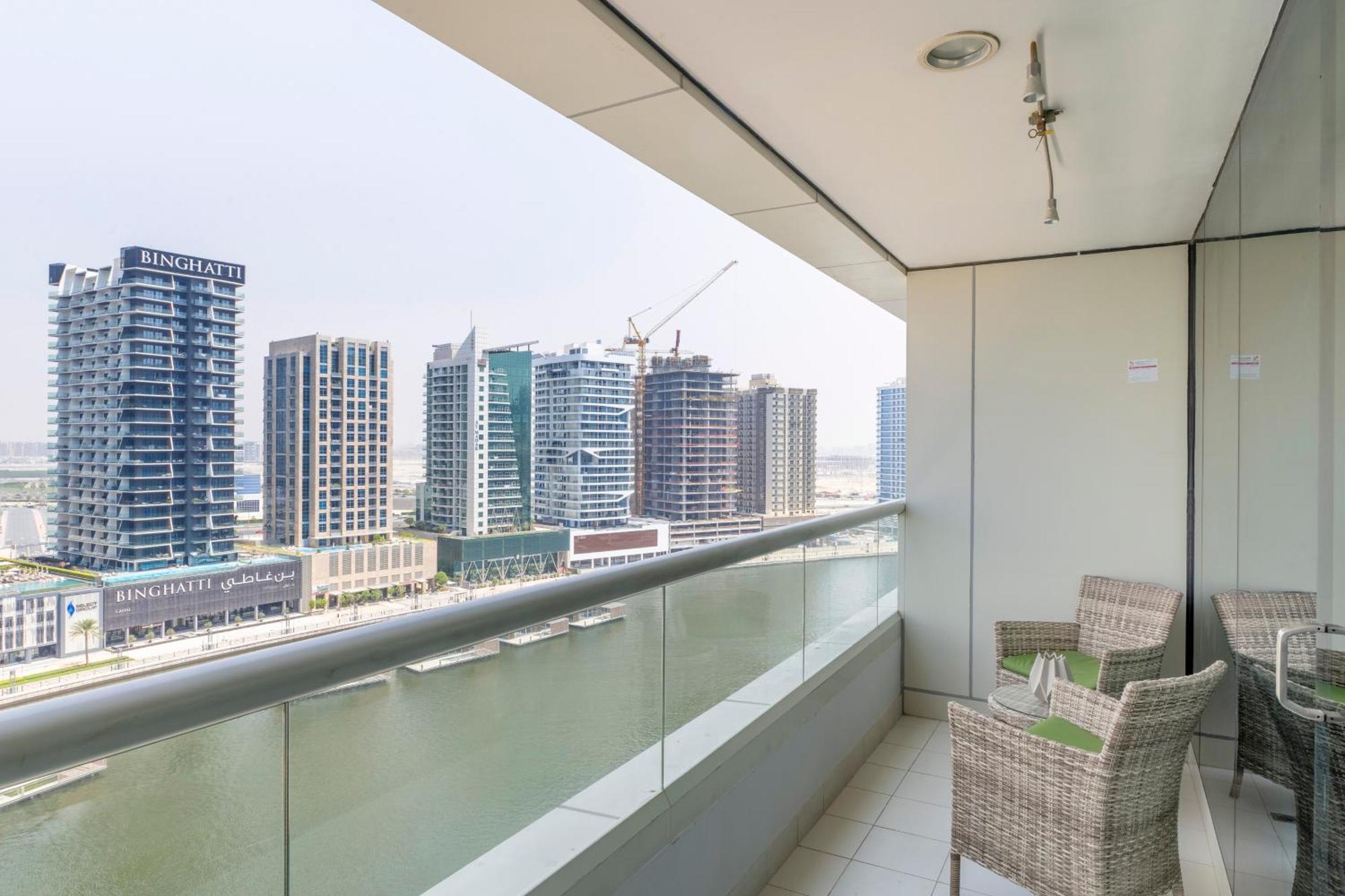 Damac Canal Views Residences Dubaj Zewnętrze zdjęcie