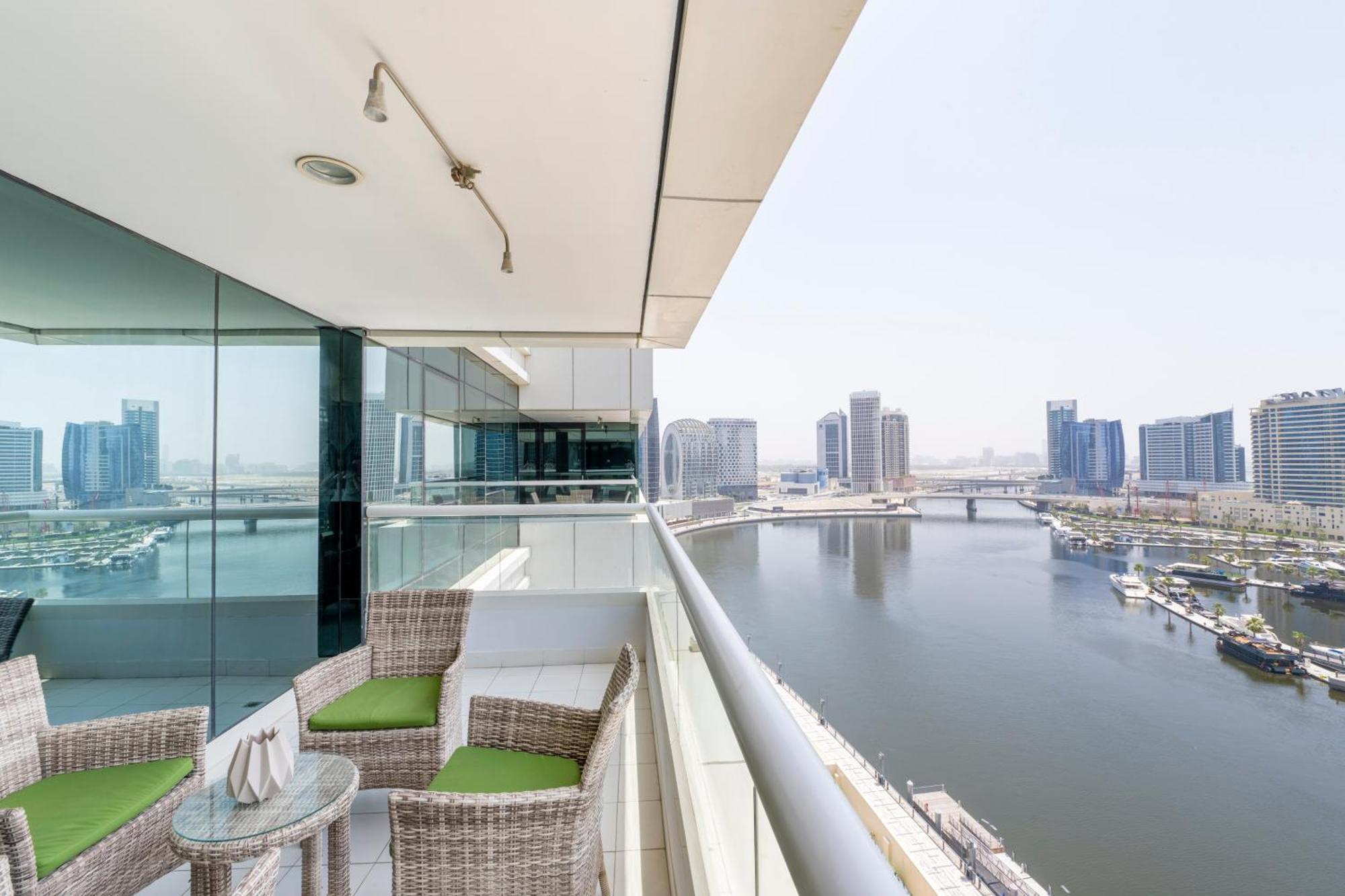 Damac Canal Views Residences Dubaj Zewnętrze zdjęcie