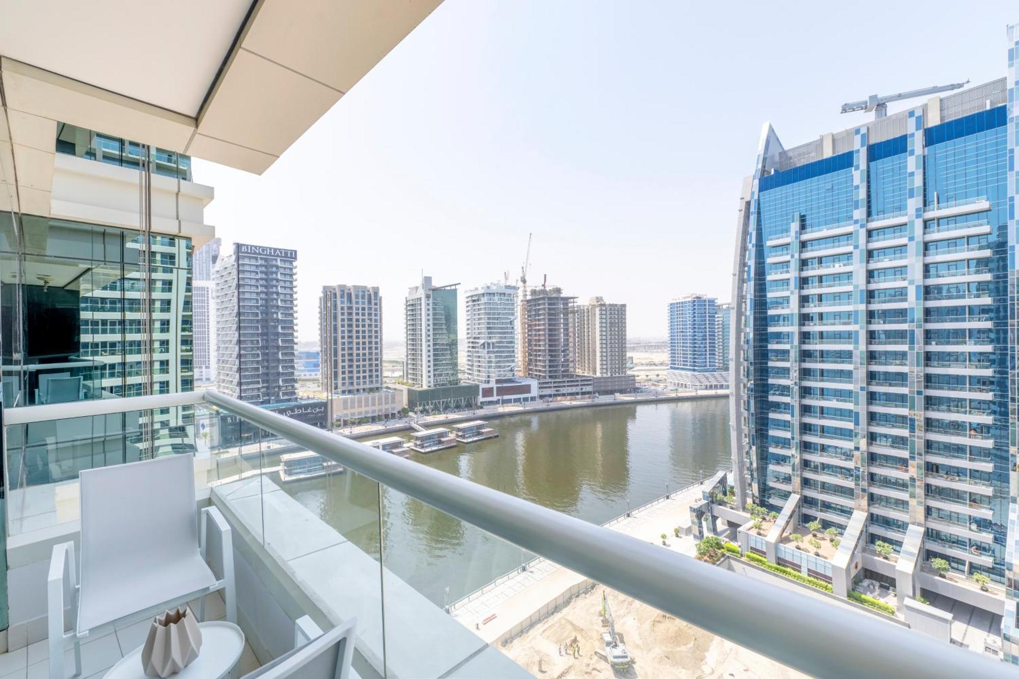 Damac Canal Views Residences Dubaj Zewnętrze zdjęcie